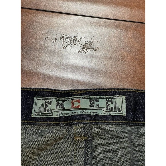 Extremely baggy y2k cybergoth Emcee Jeans Shorts “JNCO style” Size 38x13 - Picture 5 of 8